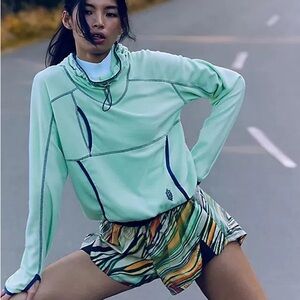 NWT FP Movement by Free People Care FP On The Run Lightweight Fleece Pullover